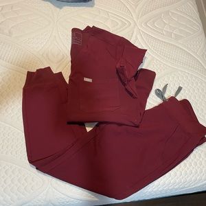 Figs wines scrubs